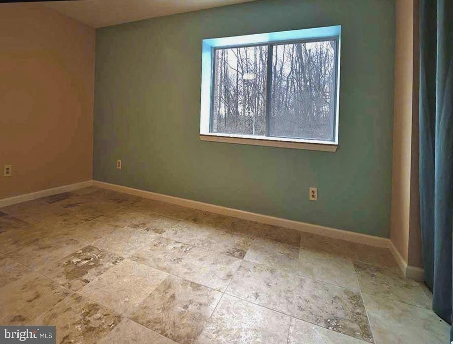 747 Garden Drive - Photo 33