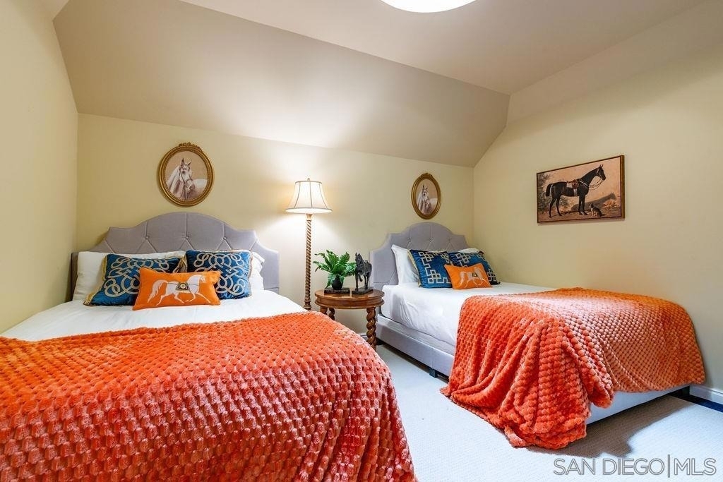 7007 Country Club Drive - Photo 66