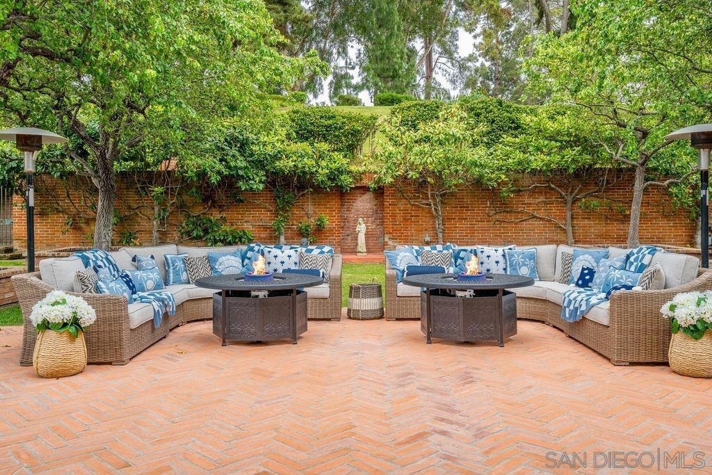 7007 Country Club Drive - Photo 27