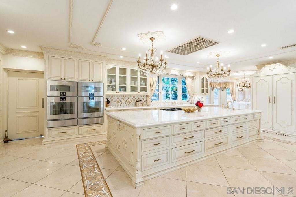 7007 Country Club Drive - Photo 37