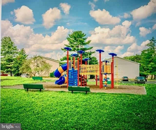 100 Fox Meadow Drive - Photo 11