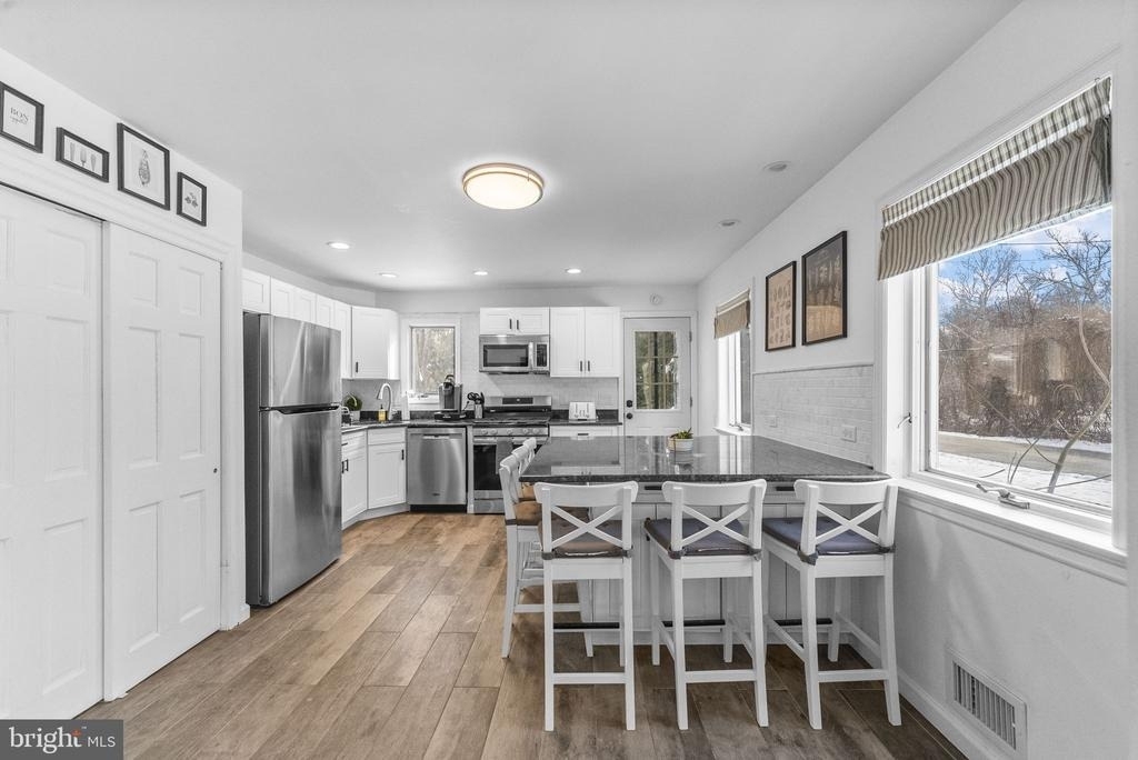 191 Lakeshore Drive - Photo 19