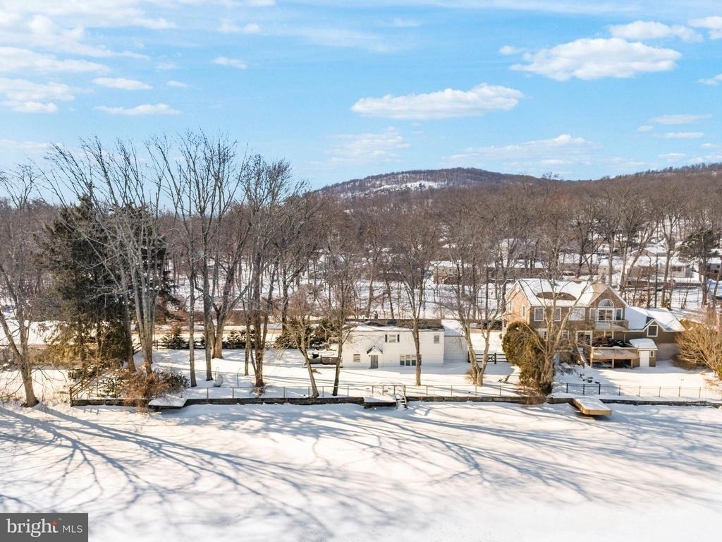 191 Lakeshore Drive - Photo 37