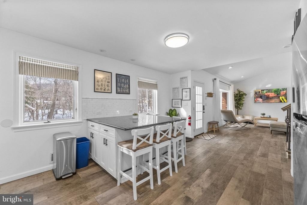 191 Lakeshore Drive - Photo 17
