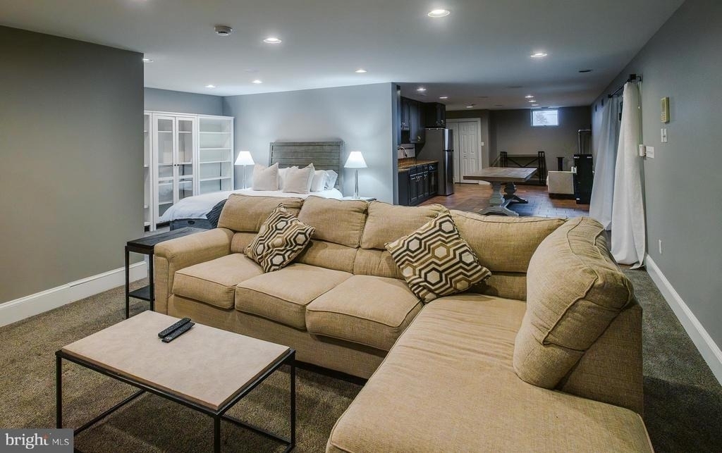 15841 York Road - Photo 57