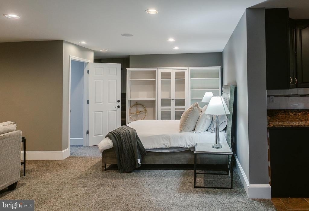 15841 York Road - Photo 62