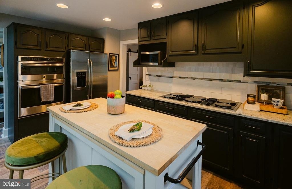 15841 York Road - Photo 33