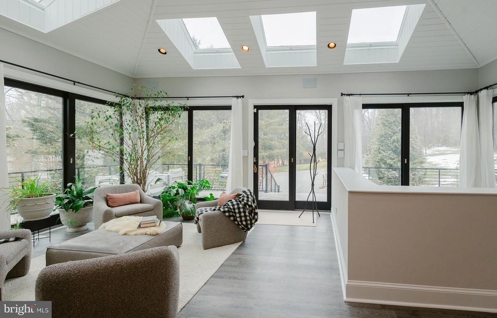 15841 York Road - Photo 16