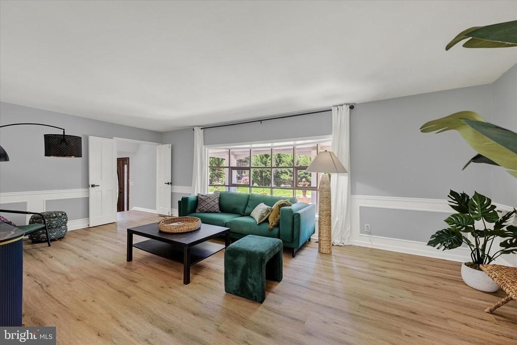 10533 Stevenson Road - Photo 34