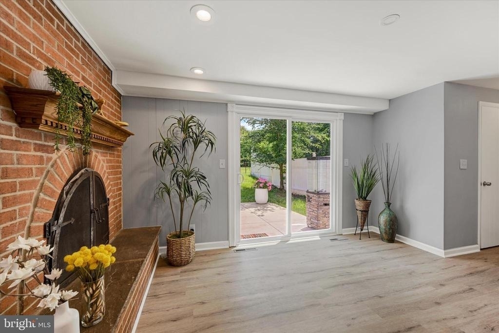 10533 Stevenson Road - Photo 32