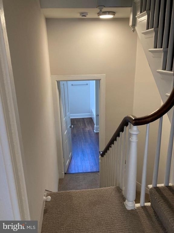 10 Chase Street E - Photo 25