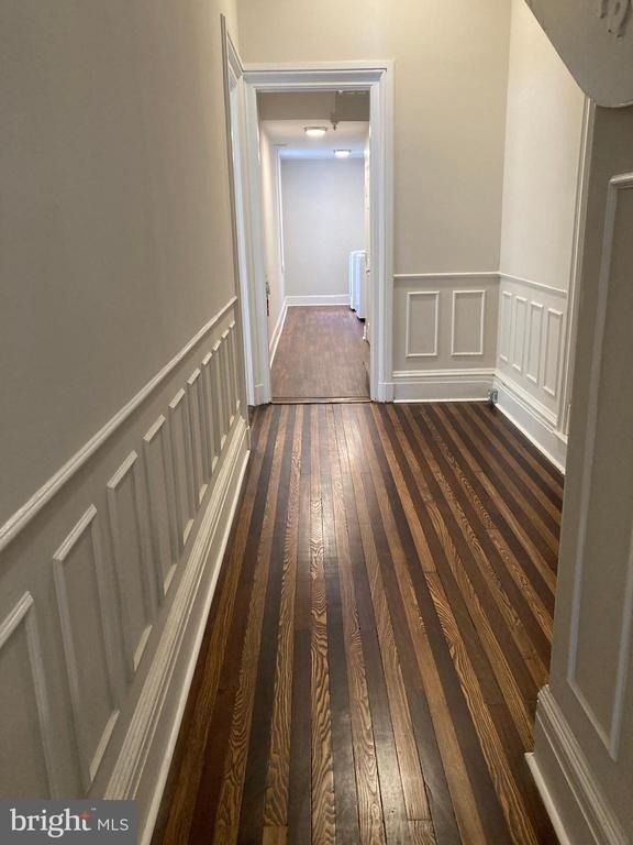 10 Chase Street E - Photo 16