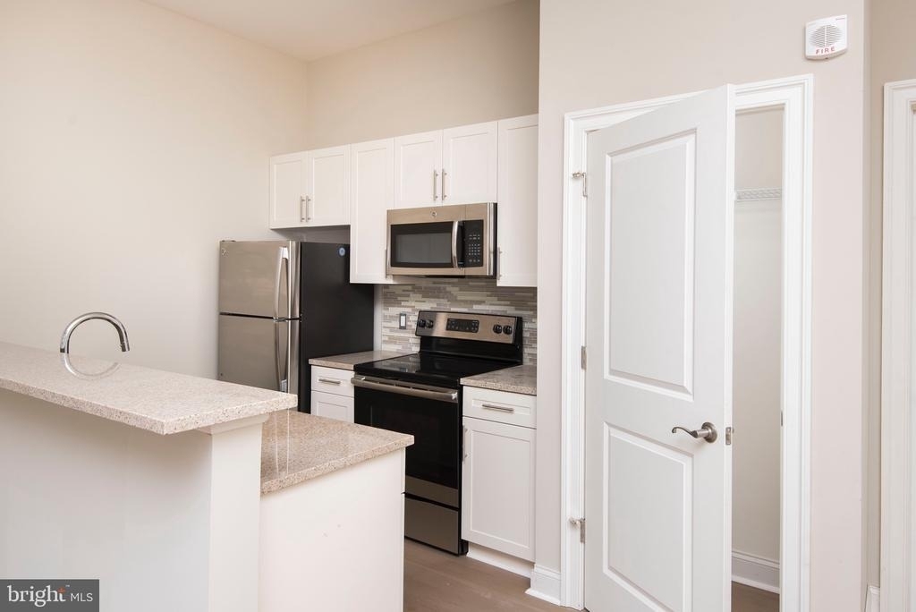 103 S Gay Street - Photo 42