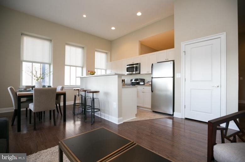 301 N Charles Street - Photo 34