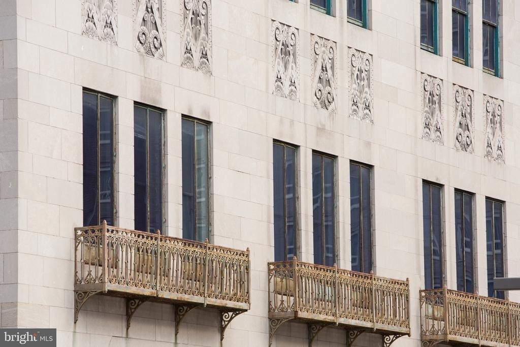 301 N Charles Street - Photo 5