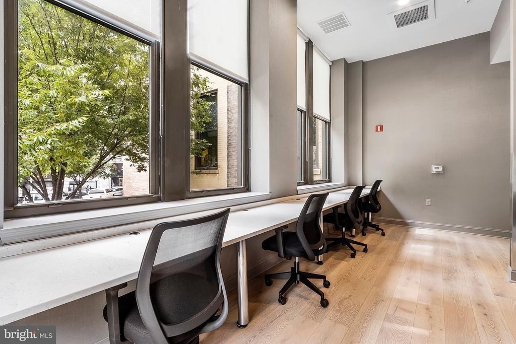 7 N Calvert Street - Photo 13