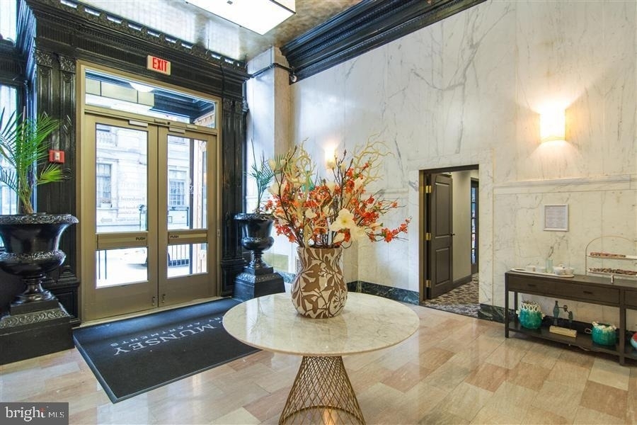 7 N Calvert Street - Photo 10
