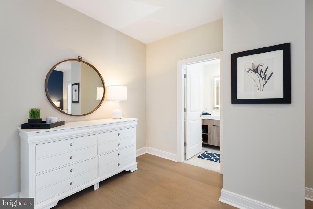 300 Saint Paul Place - Photo 43