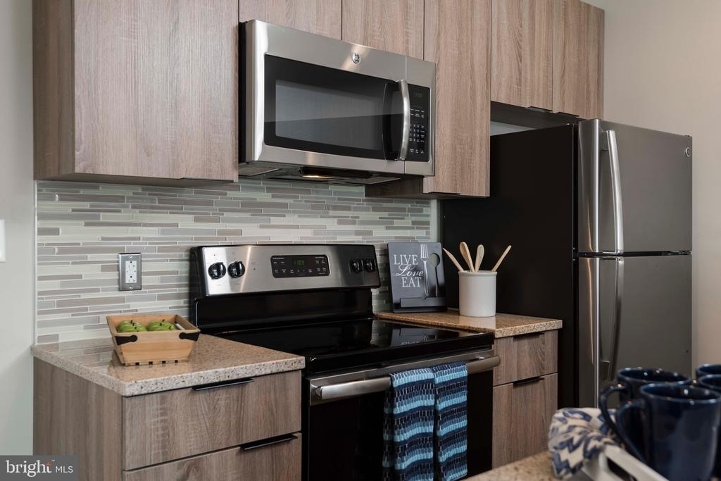 300 Saint Paul Place - Photo 45