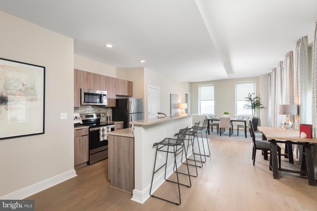 300 Saint Paul Place - Photo 37