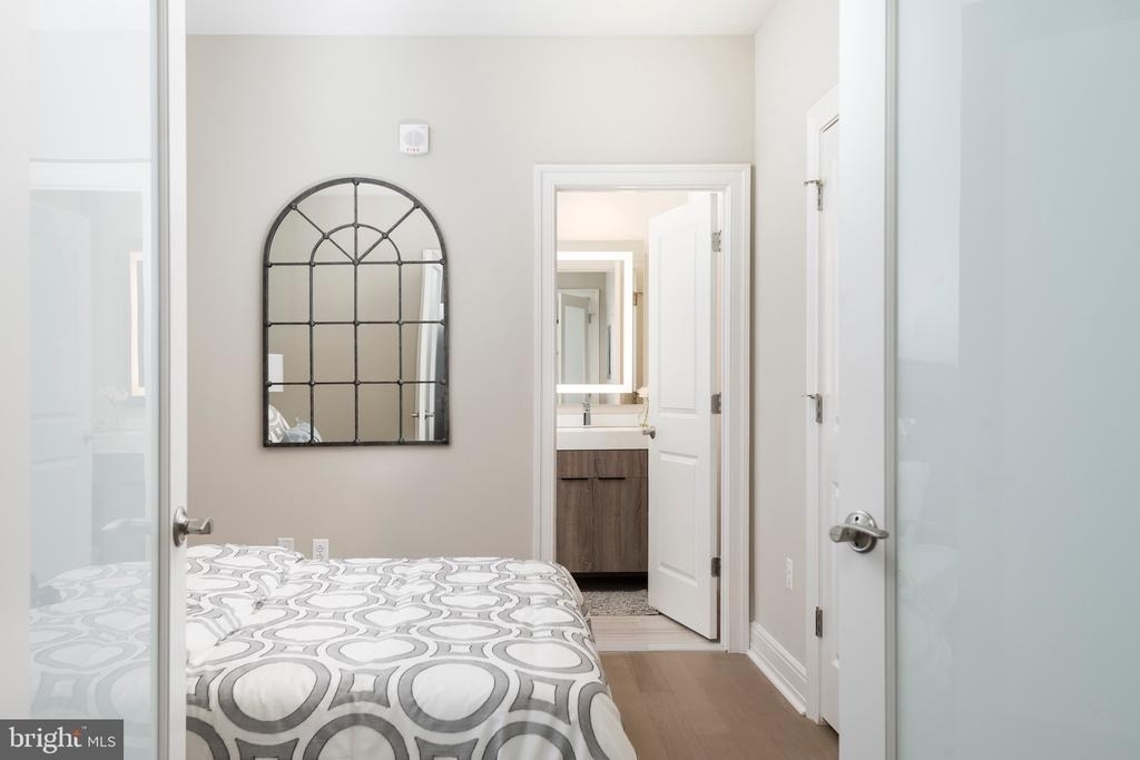300 Saint Paul Place - Photo 25