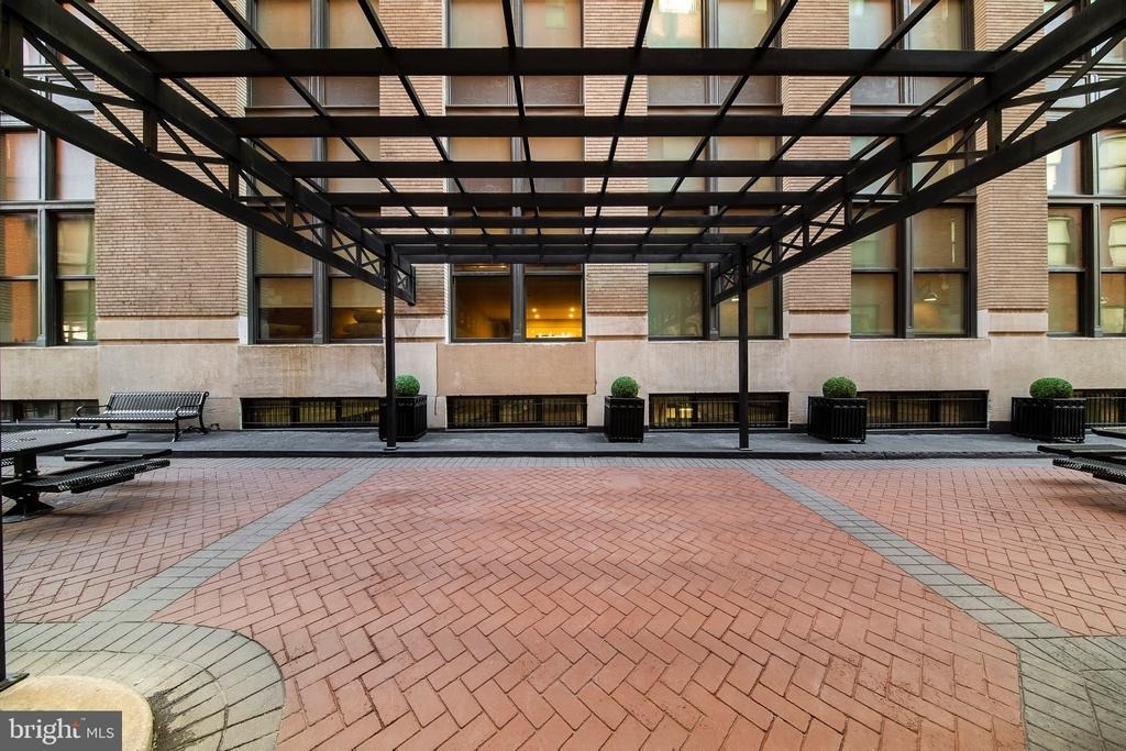 26 S Calvert Street - Photo 8