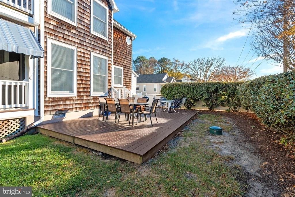 330 Garfield Parkway - Photo 10