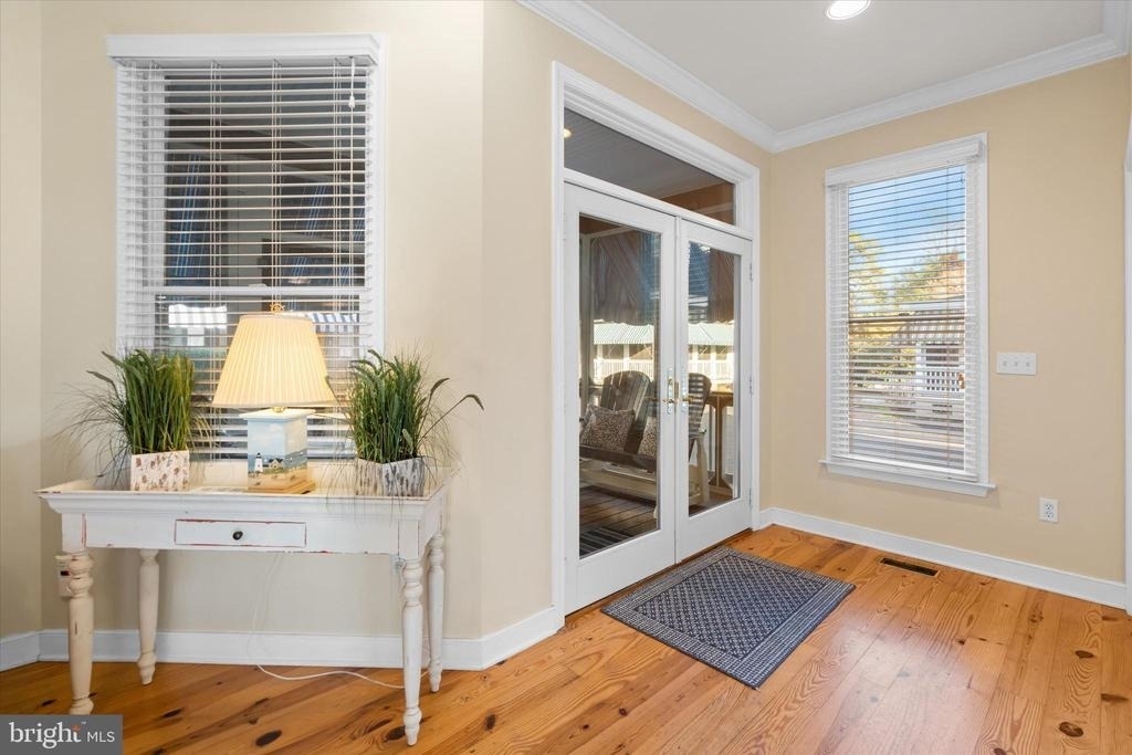 330 Garfield Parkway - Photo 13