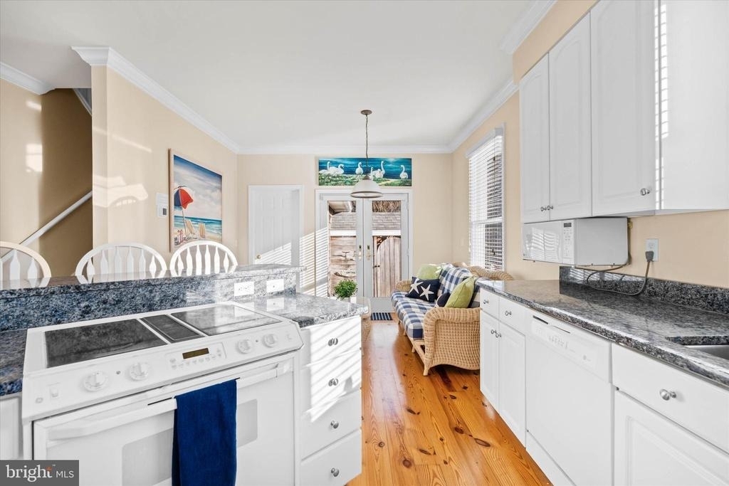 330 Garfield Parkway - Photo 19