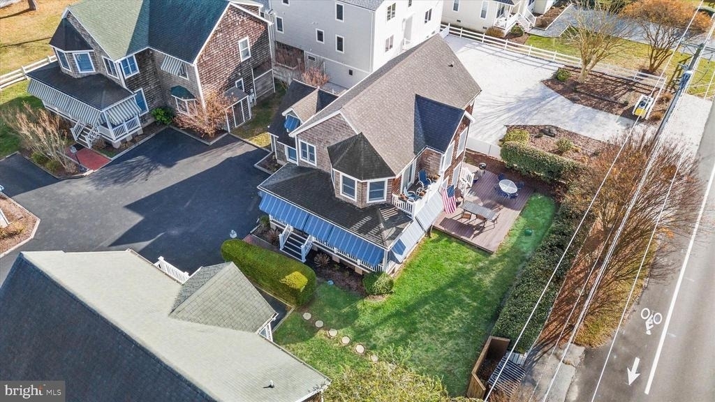 330 Garfield Parkway - Photo 6