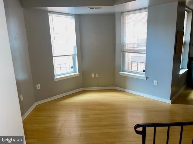 1108 Columbia Road Nw - Photo 1