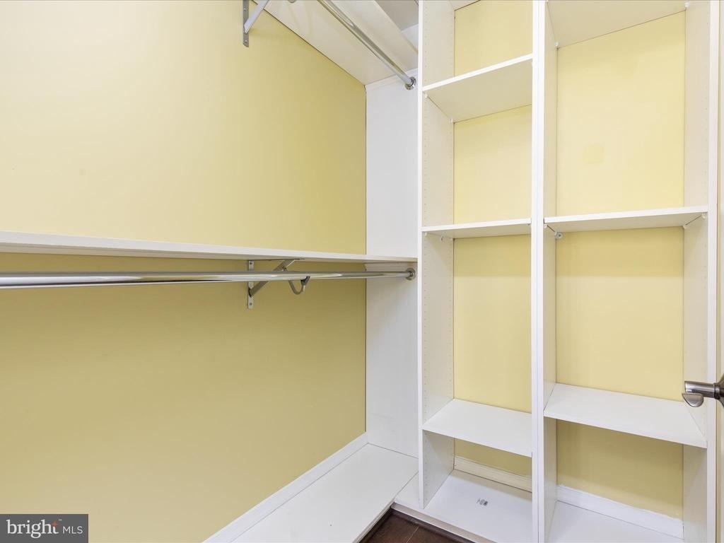1390 Kenyon Street Nw - Photo 11