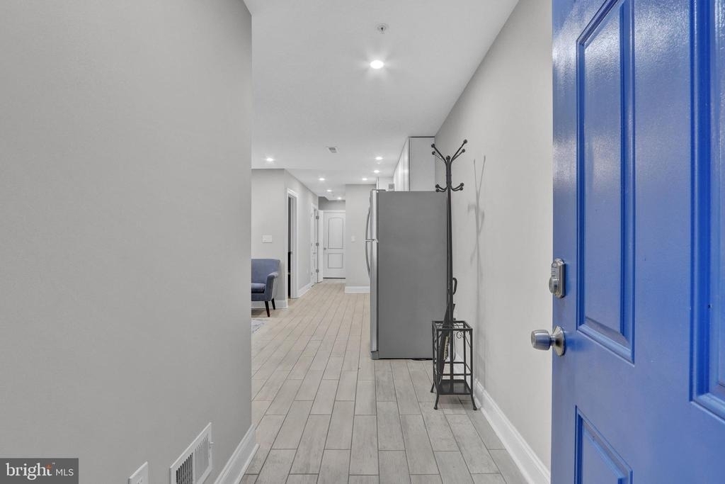 1167 Morse Street Ne - Photo 2