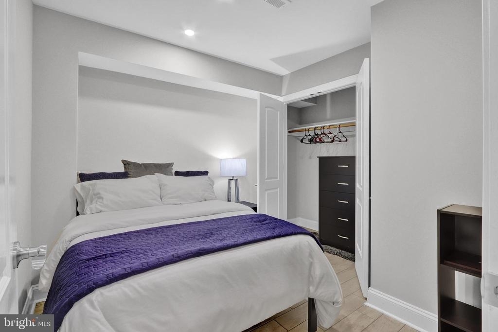1167 Morse Street Ne - Photo 10