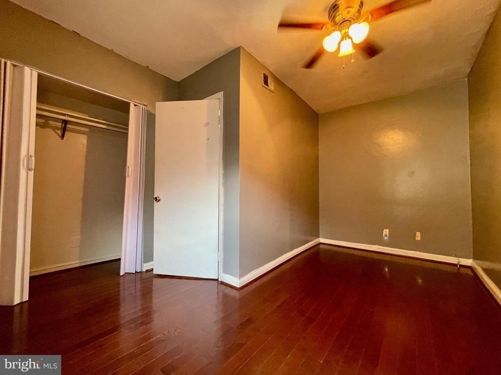 1858 Kendall Street Ne - Photo 25