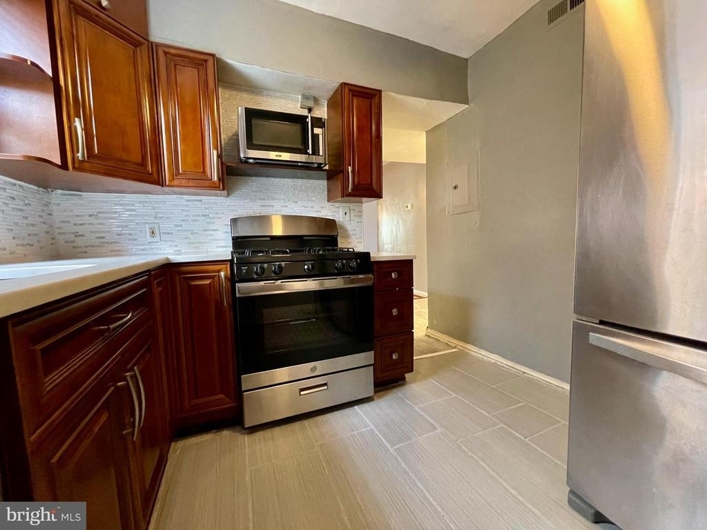 1858 Kendall Street Ne - Photo 28