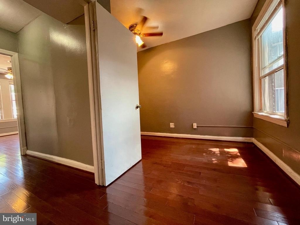 1858 Kendall Street Ne - Photo 26