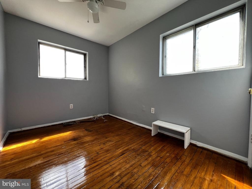 4930 Eads Place Ne - Photo 14