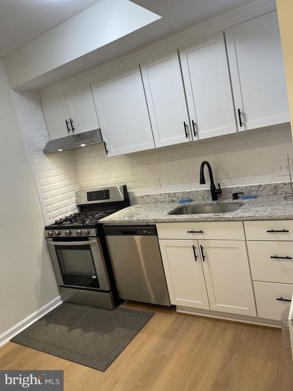 4 Hanover Place Nw - Photo 2