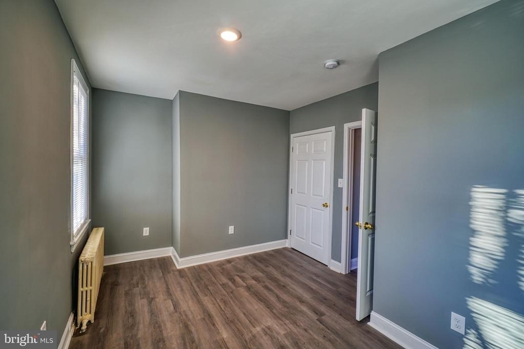 400 Douglas Street Ne - Photo 13