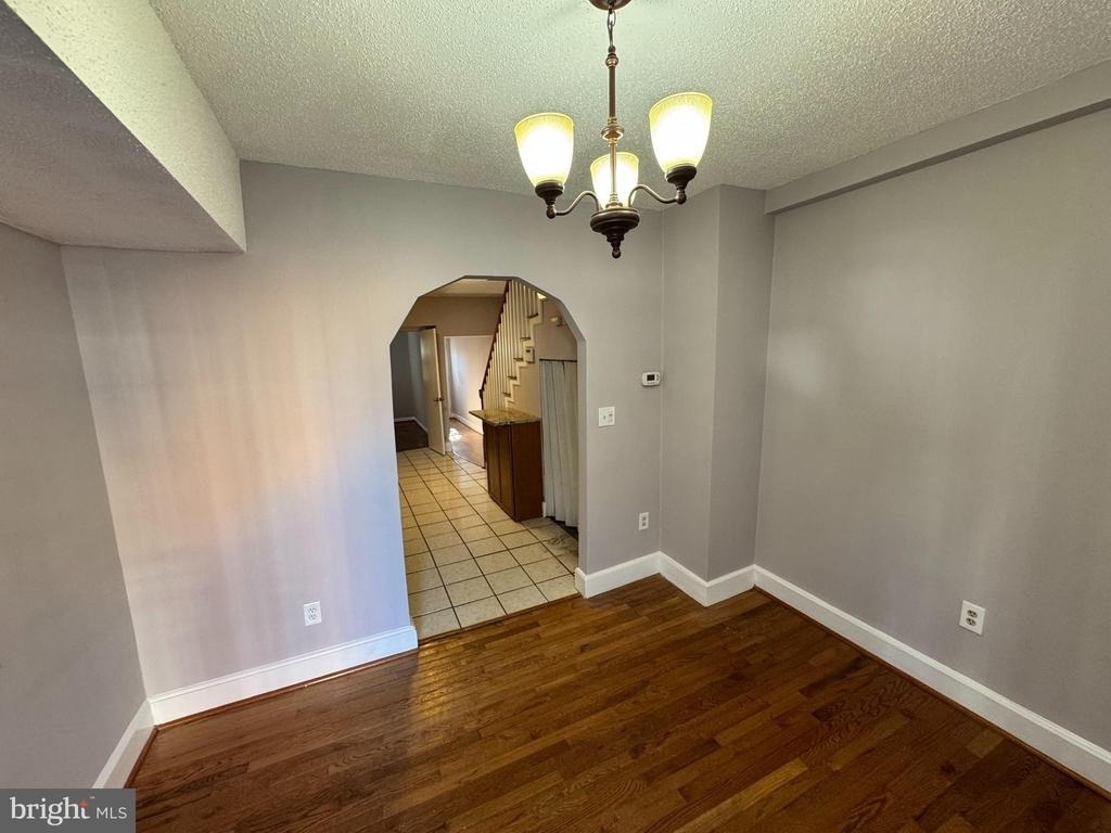 1819 Gales Street Ne - Photo 2