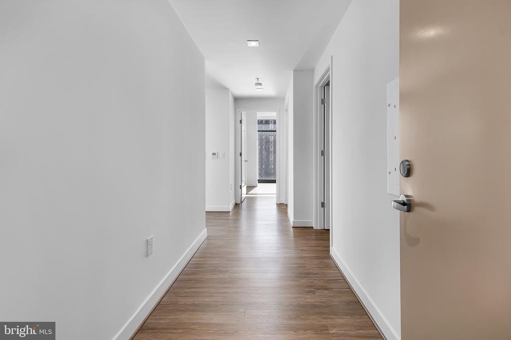 150 I Street Se - Photo 8