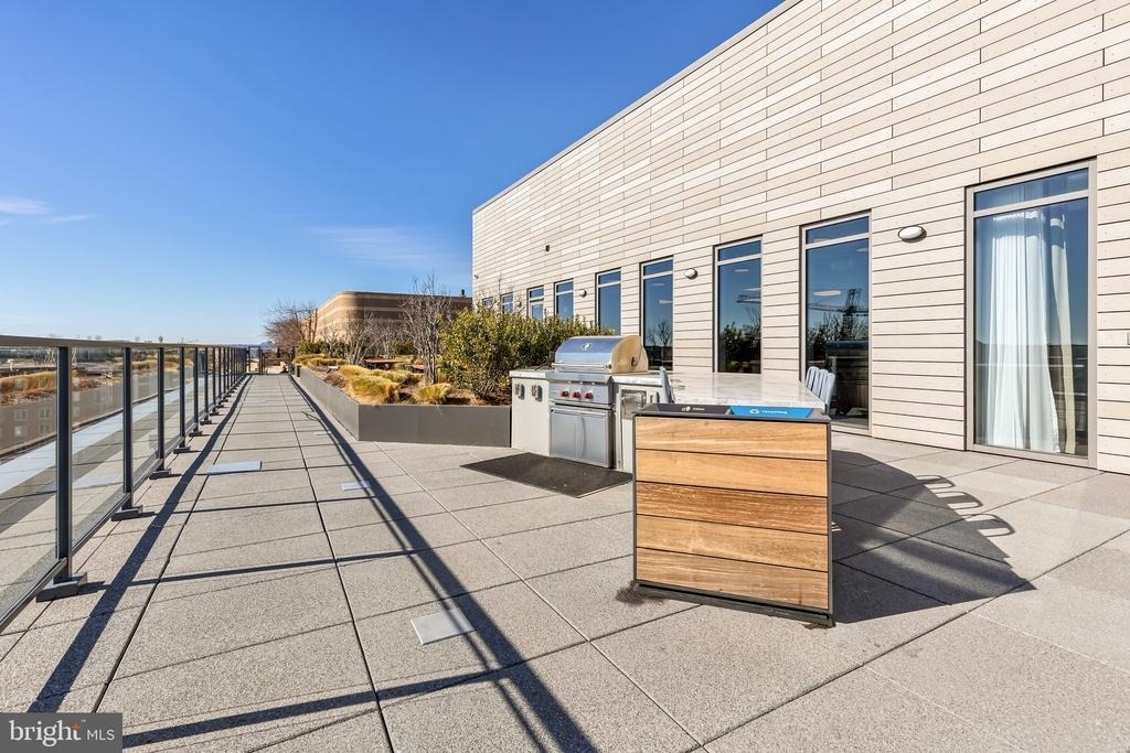 150 I Street Se - Photo 17