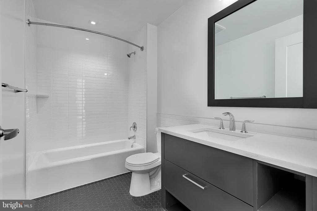 150 I Street Se - Photo 6