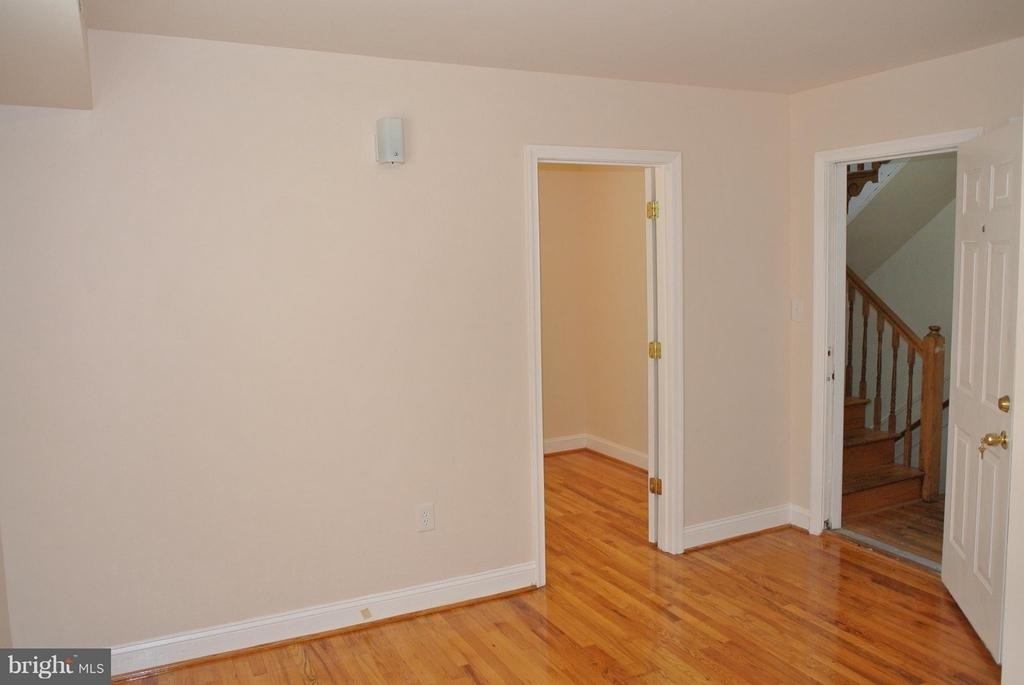 3216 28th Street Se - Photo 3