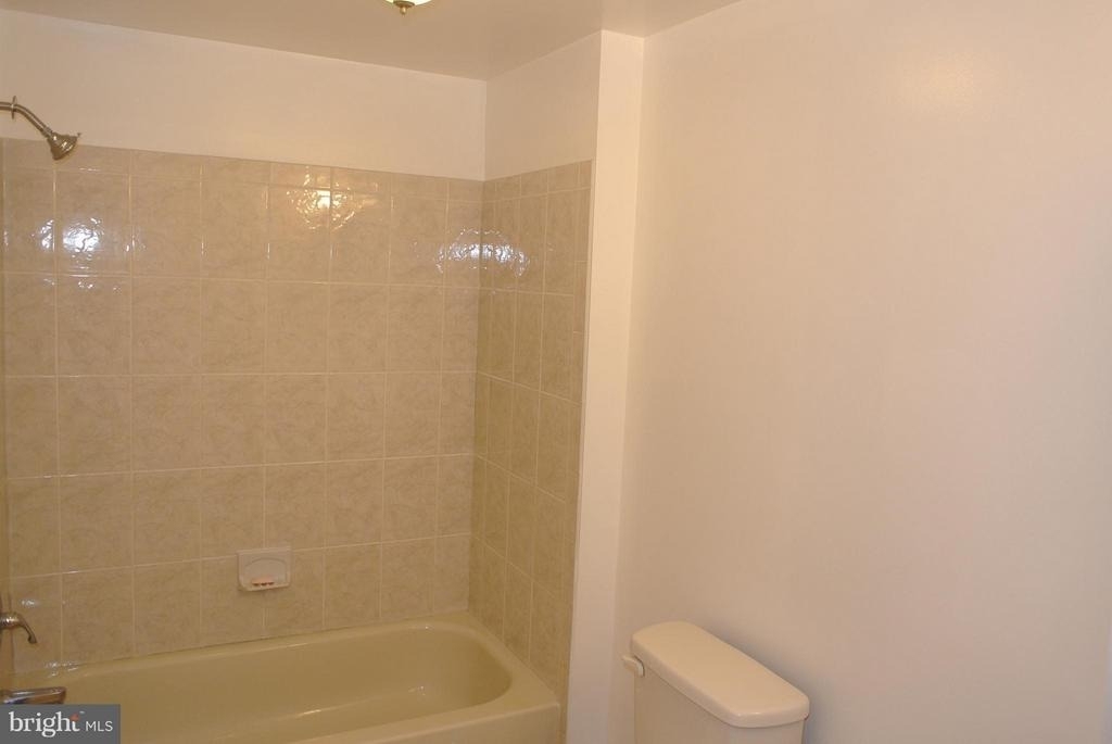 3216 28th Street Se - Photo 10