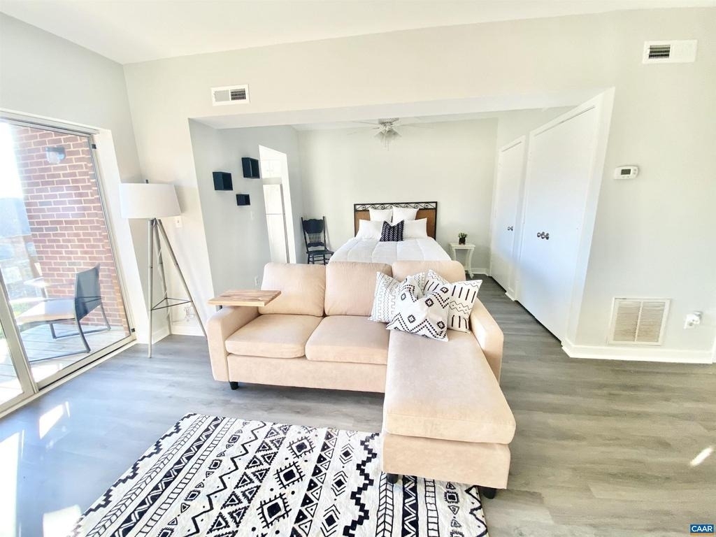 1608 - A Monticello Ave - Photo 12