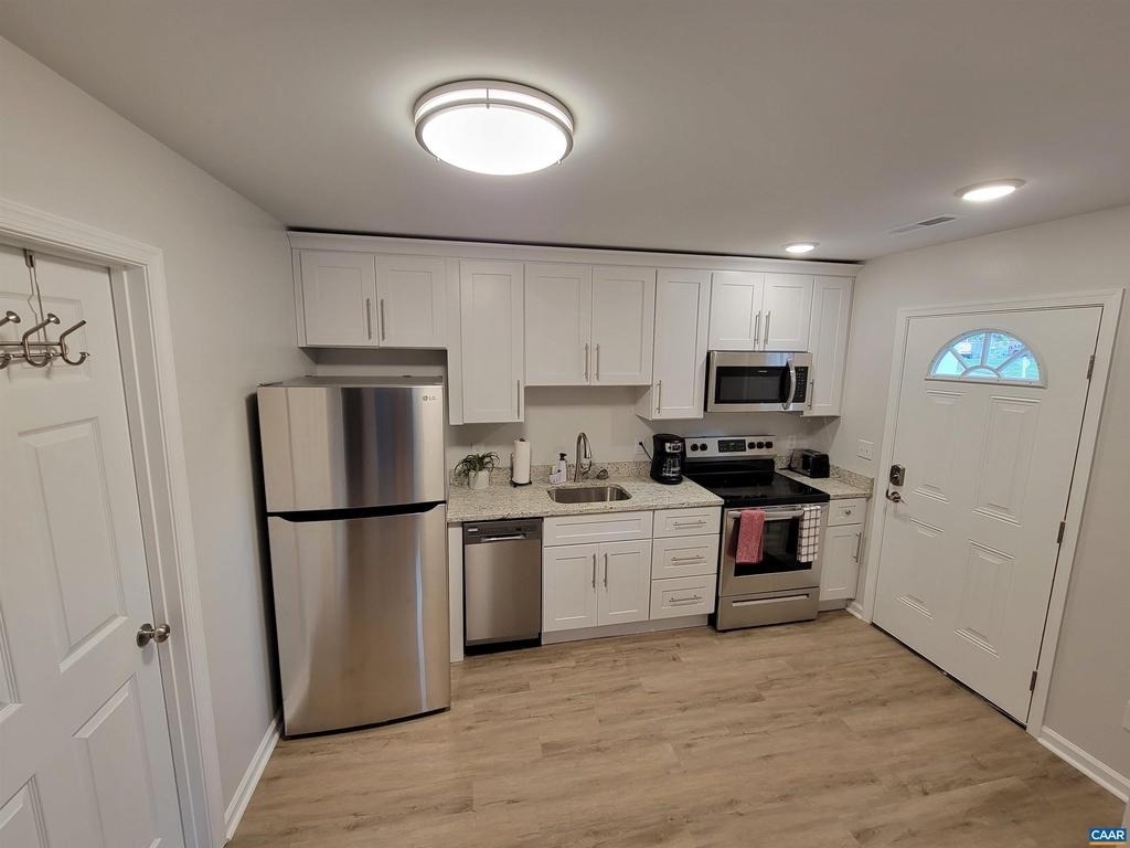 1511 High St - Photo 1