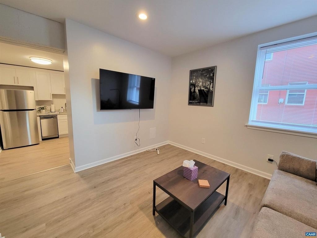 1511 High St - Photo 0
