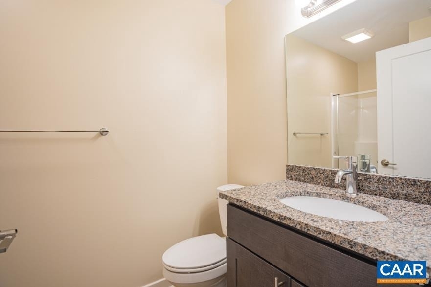 630 Park St - Photo 8